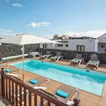 Veintidos, * Playa Blanca