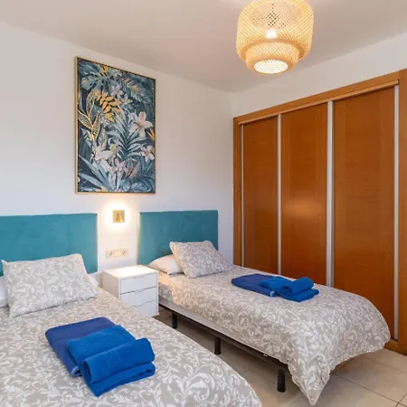 Veintidos, Villa *