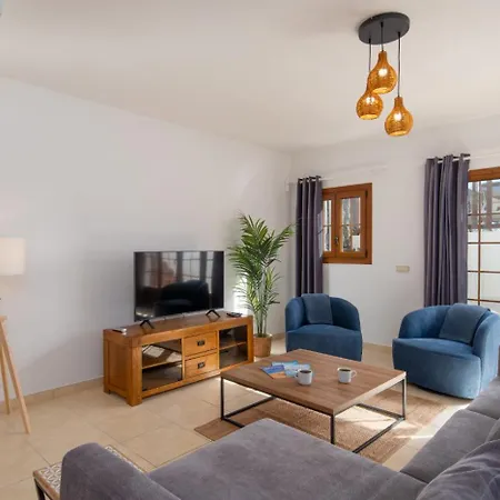 Veintidos, Playa Blanca (Lanzarote)